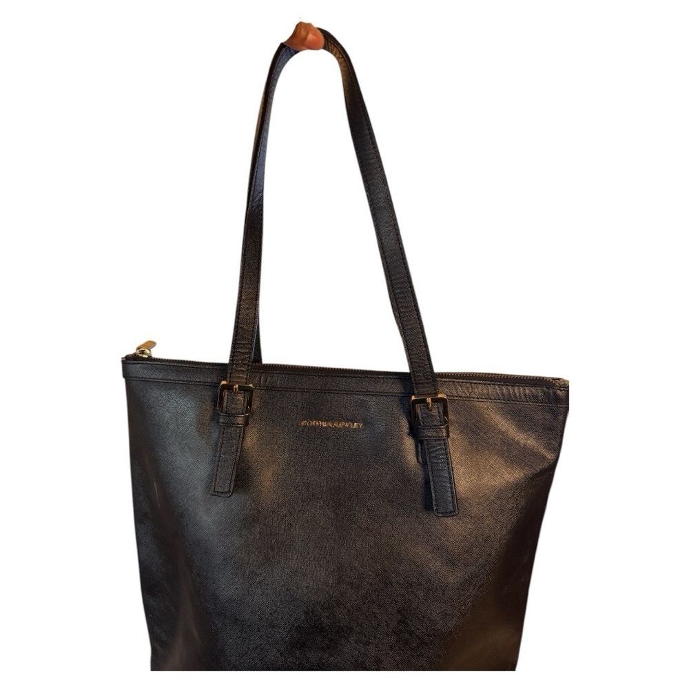 Cynthia Rowley Black Leather Versatile Handbag - Picture 3 of 11